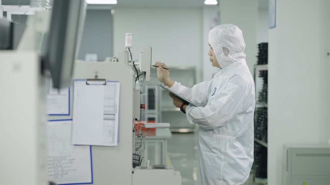 Shenzhen Kinglisheng New Energy Technology Co., Ltd. ligne de production du fabricant
